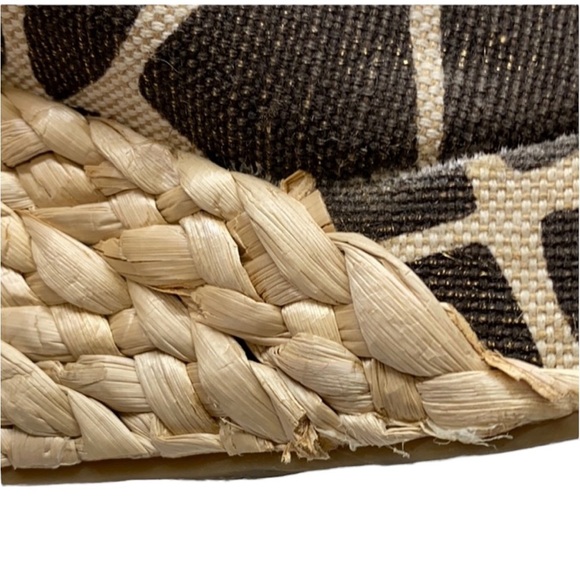 CL By Laundry Giraffe Print Wedge - Picture 9 of 9